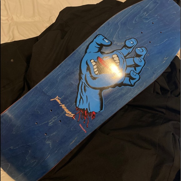 Santa Cruz - Picture 2 of 4